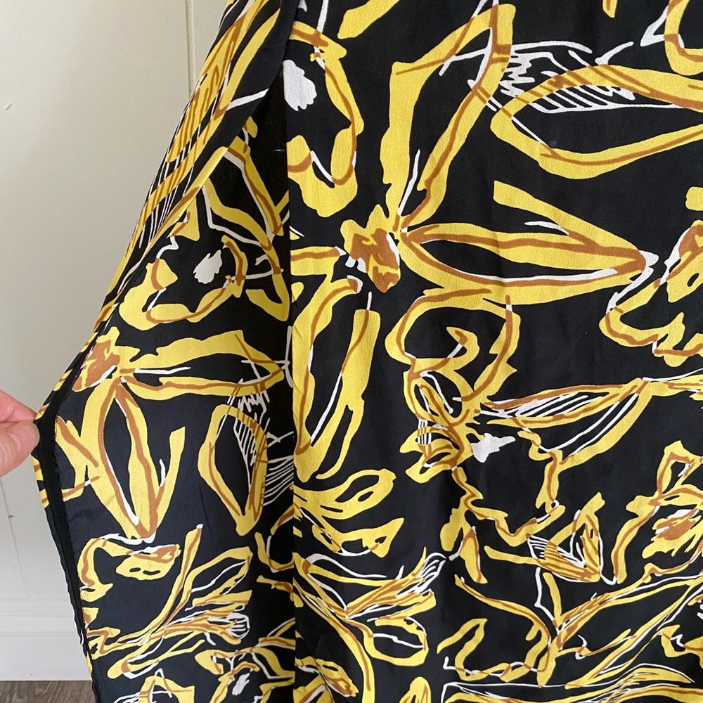 Diane Von Furstenberg Midi Dress - Picture 13 of 16